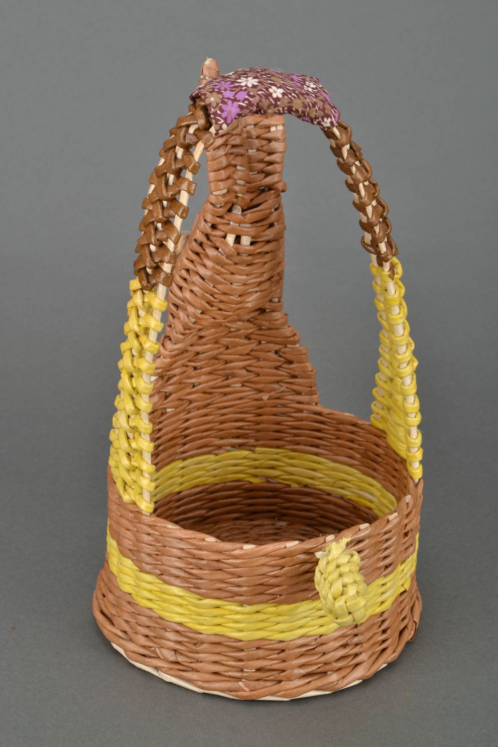 Easter basket woven of paper rod Rabbit photo 4