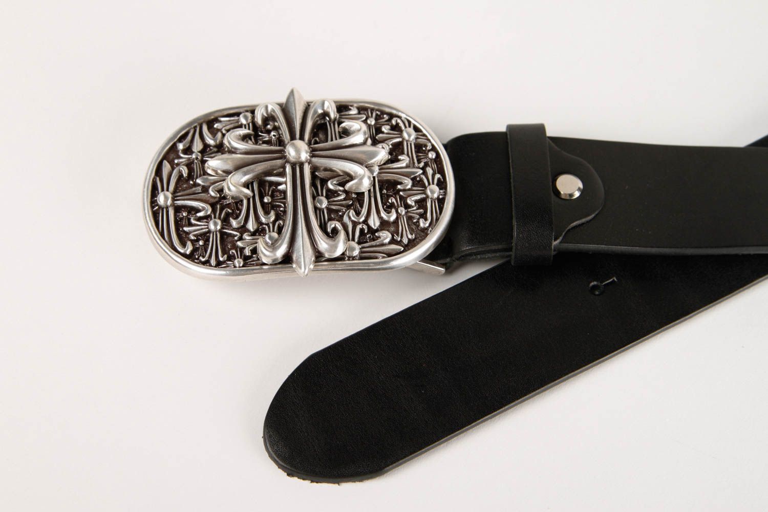 Cinturón de cuero natural negro rtesanal ropa masculina accesorio de moda foto 4