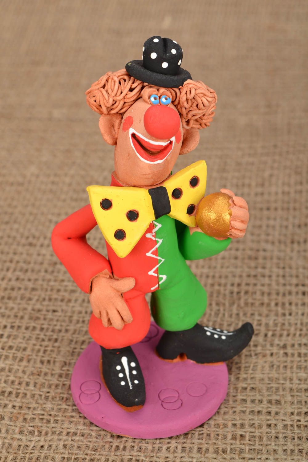 Künstlerische keramische Figur Clown foto 1