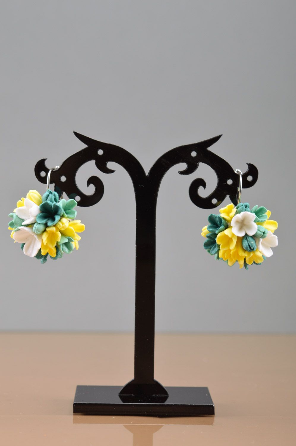 Handgemachte bunte Ohrringe mit Anhängern aus Polymerton für Frauen Blumenstrauß foto 4