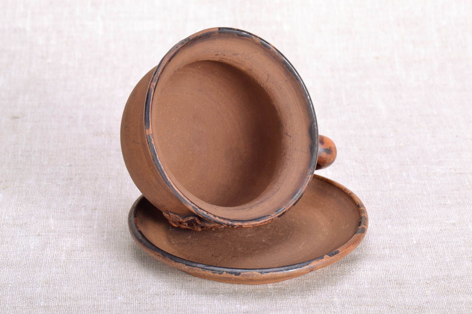 Tazza in ceramica fatta a mano con piattino in argilla utensili da cucina foto 4