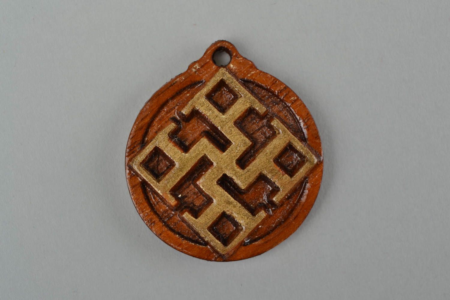 Pendentif rond en bois d'acacia fait main original amulette Force Spirituelle photo 3