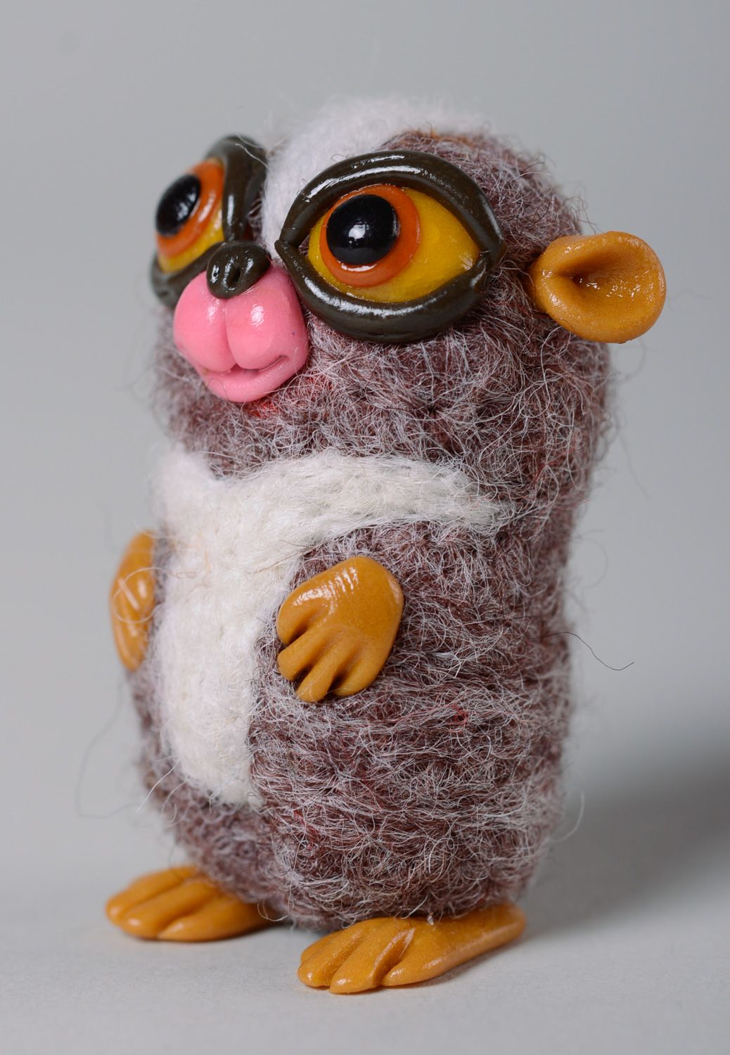 Felted figurine of lemur hand made of wool and polymer clay photo 2