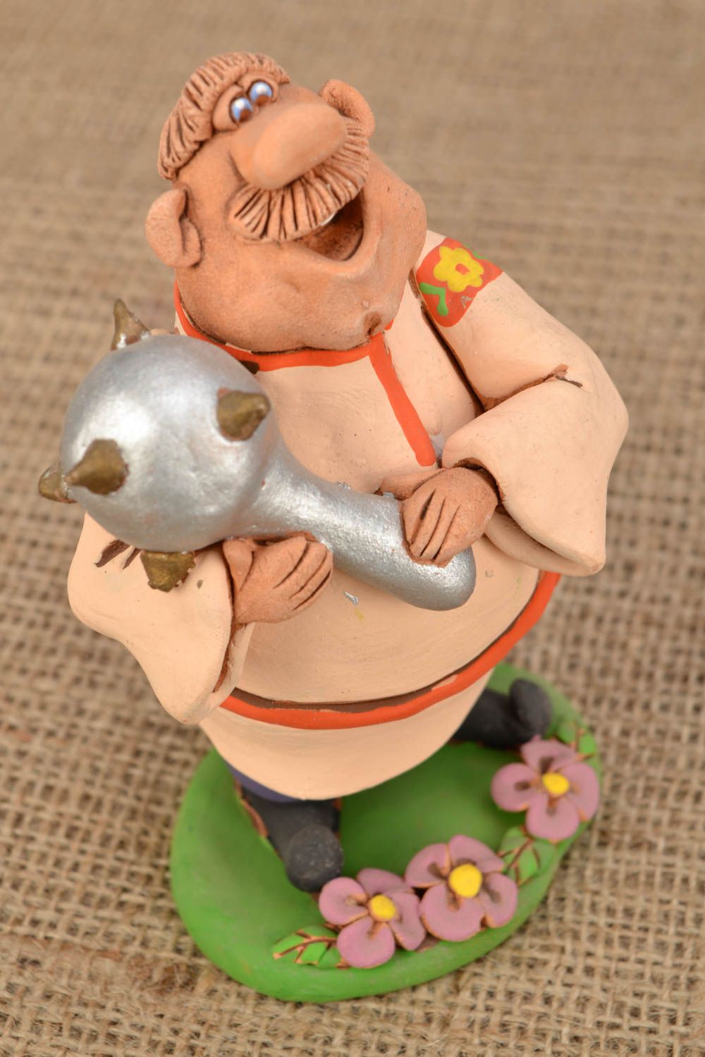 Statuetta divertente in argilla fatta a mano figurina decorativa in ceramica  foto 1