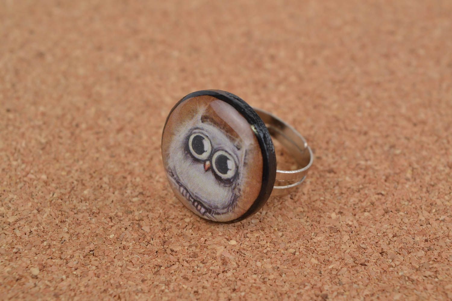 Кольцо из полимерной глины с декупажем круглое с совой красивое ручной работы фото 1