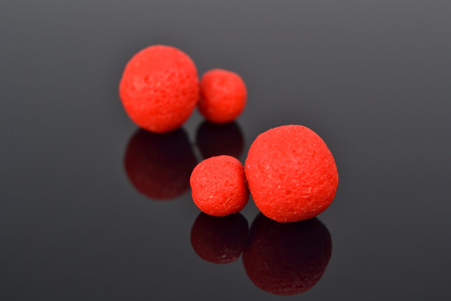 Handmade polymer clay stud earrings of round shape and red color for women photo 1