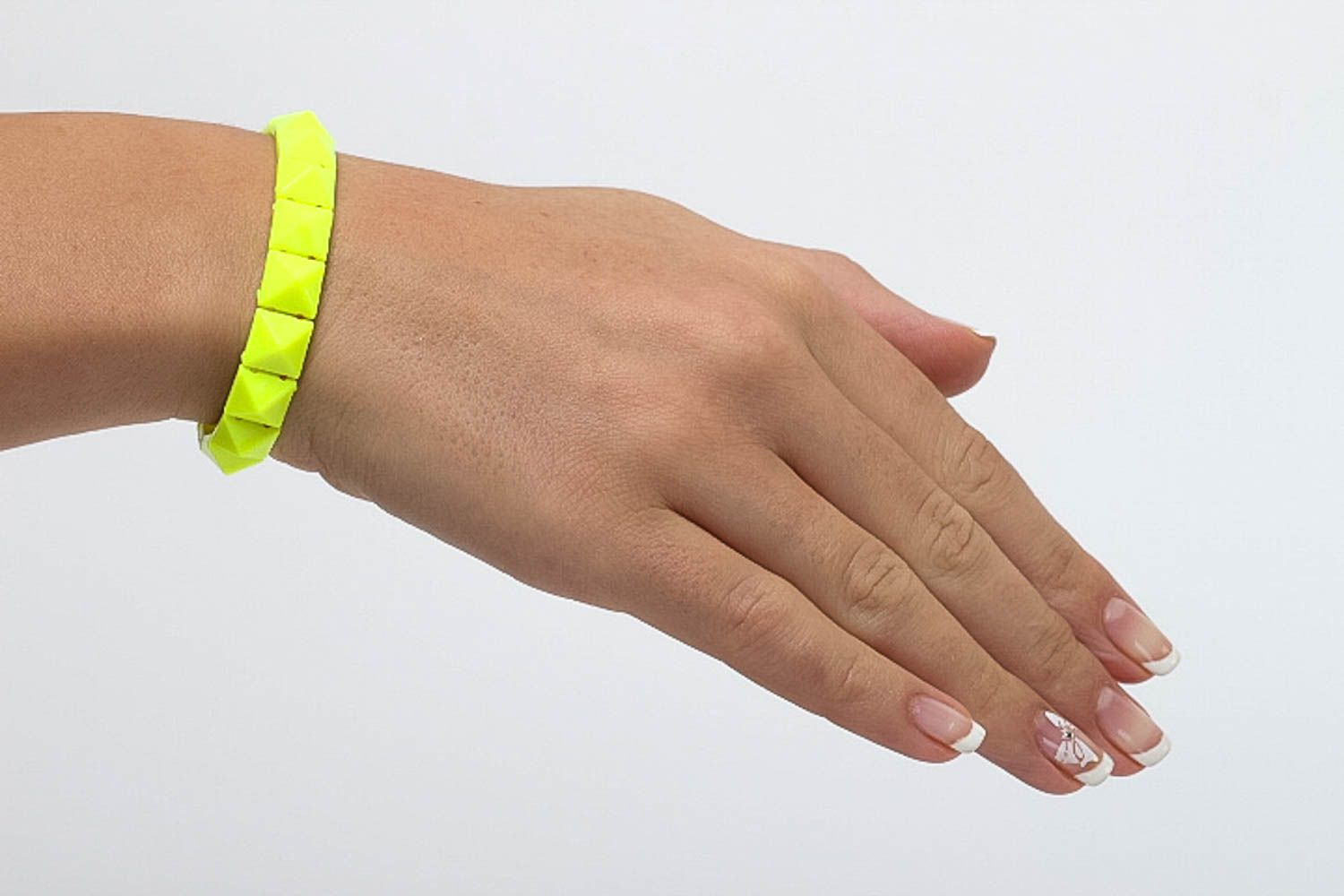 Bracelet jaune éclatant Bijou fait main design stylé Accessoire femme cadeau photo 5