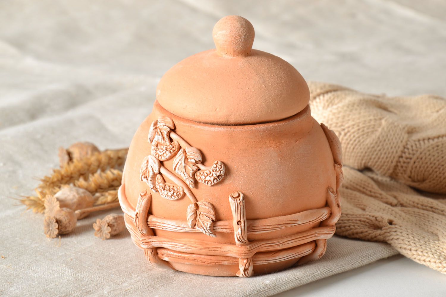 Pot de cuisine en argile fait main original vaisselle avec bel ornement photo 1