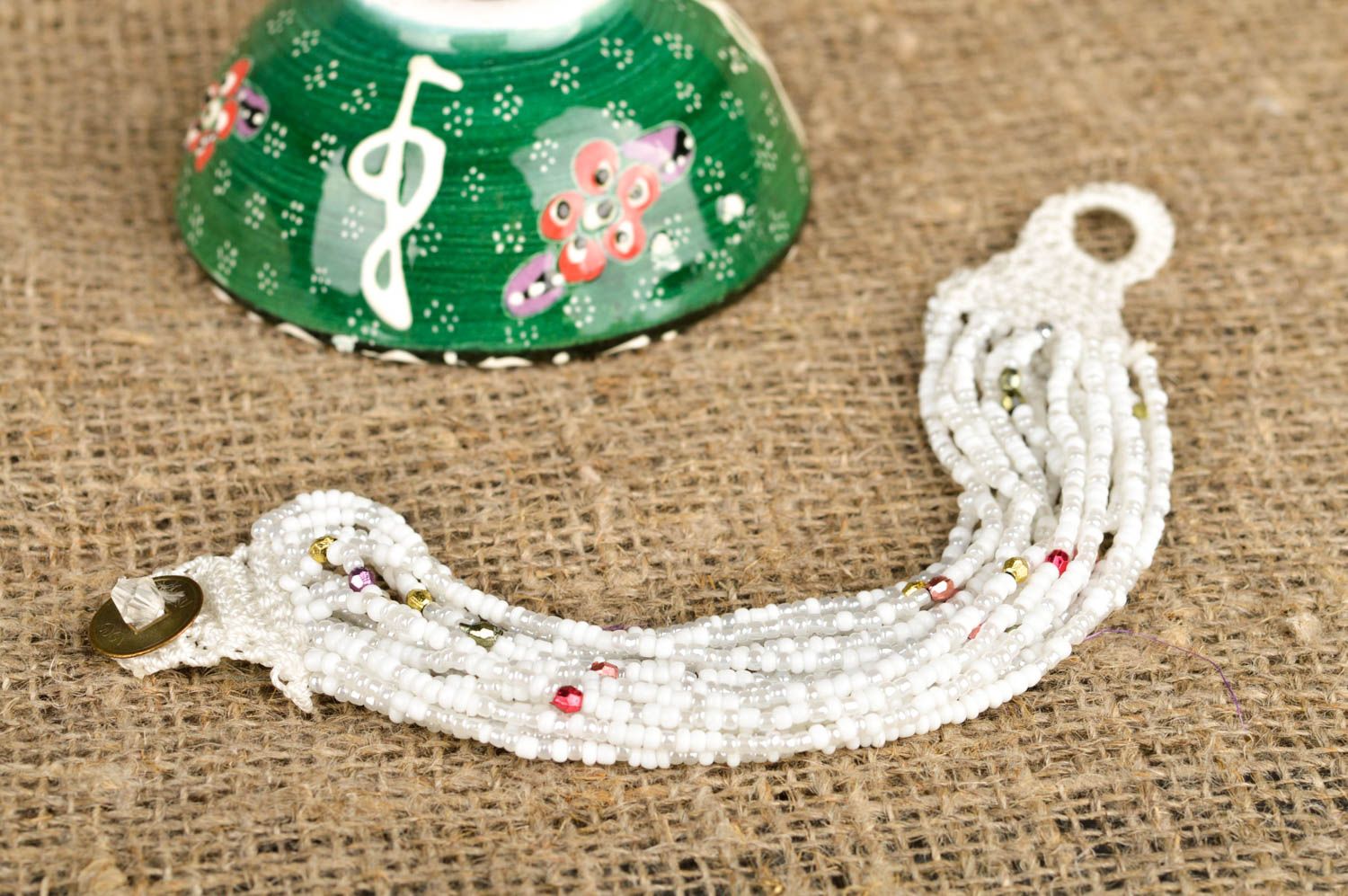 Bracelet perles rocaille Bijou fait main blanc au crochet Accessoire femme  photo 1