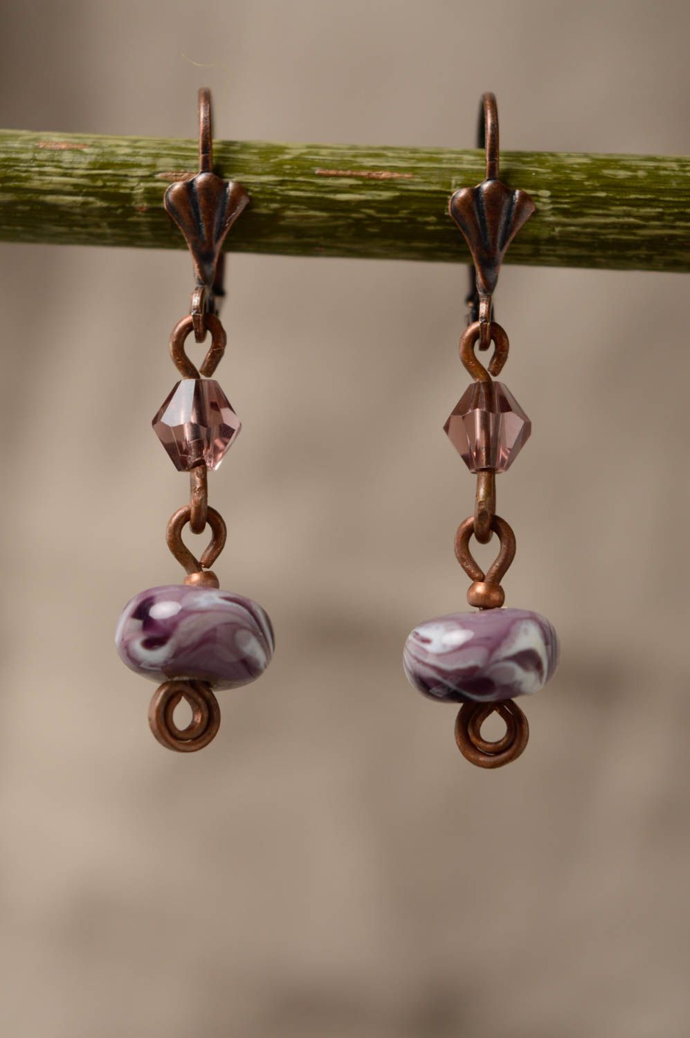 Boucles d'oreilles wire wrapping avec perles au chalumeau  photo 4