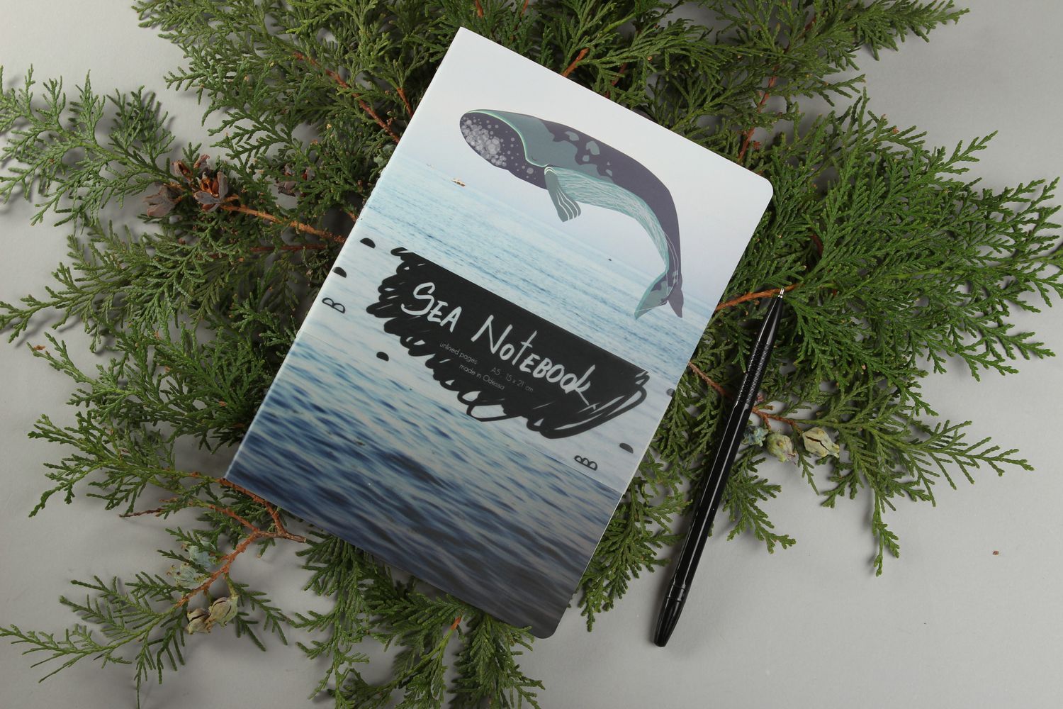 Записная книжка с китом блокнот ручной работы модный скетчбук-блокнот фото 1