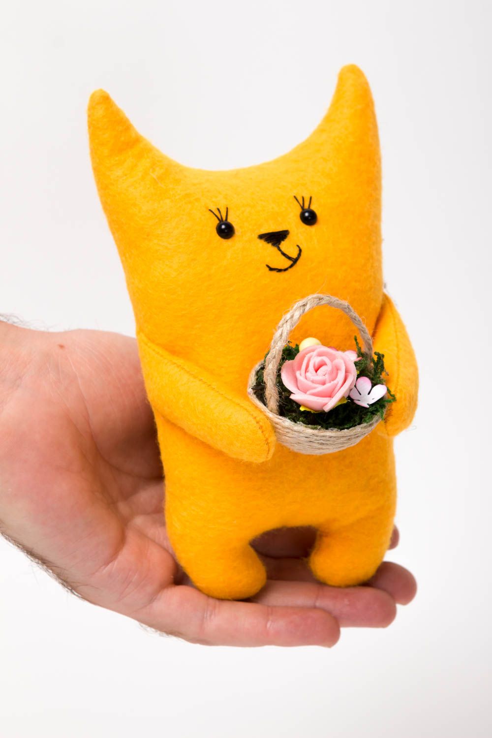 Игрушка кот желтая игрушка ручной работы яркий интересный подарок для хозяйки фото 5