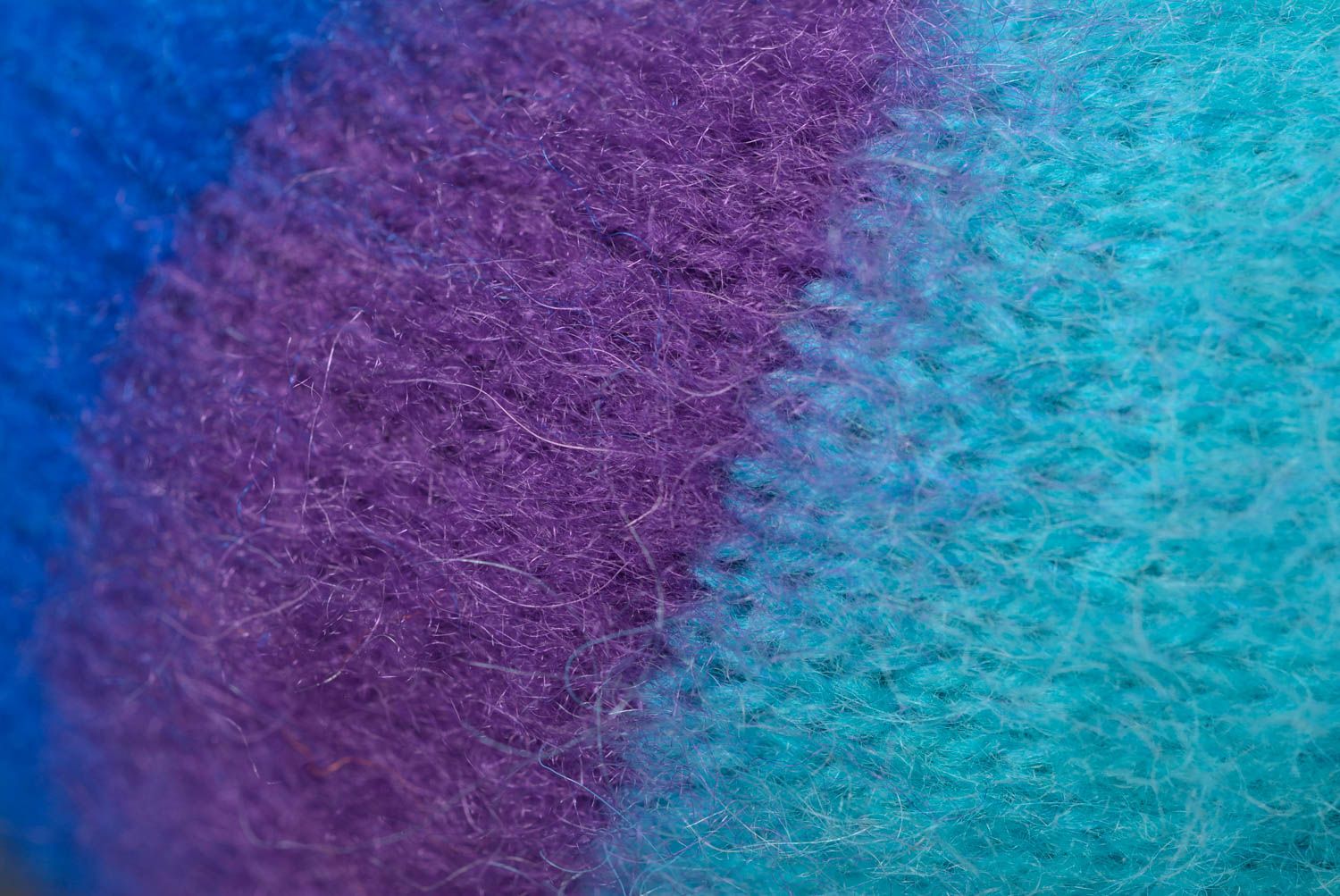 Peluche chat bleu Jouet tricot fait main en laine avec noeud rose Cadeau enfant photo 5