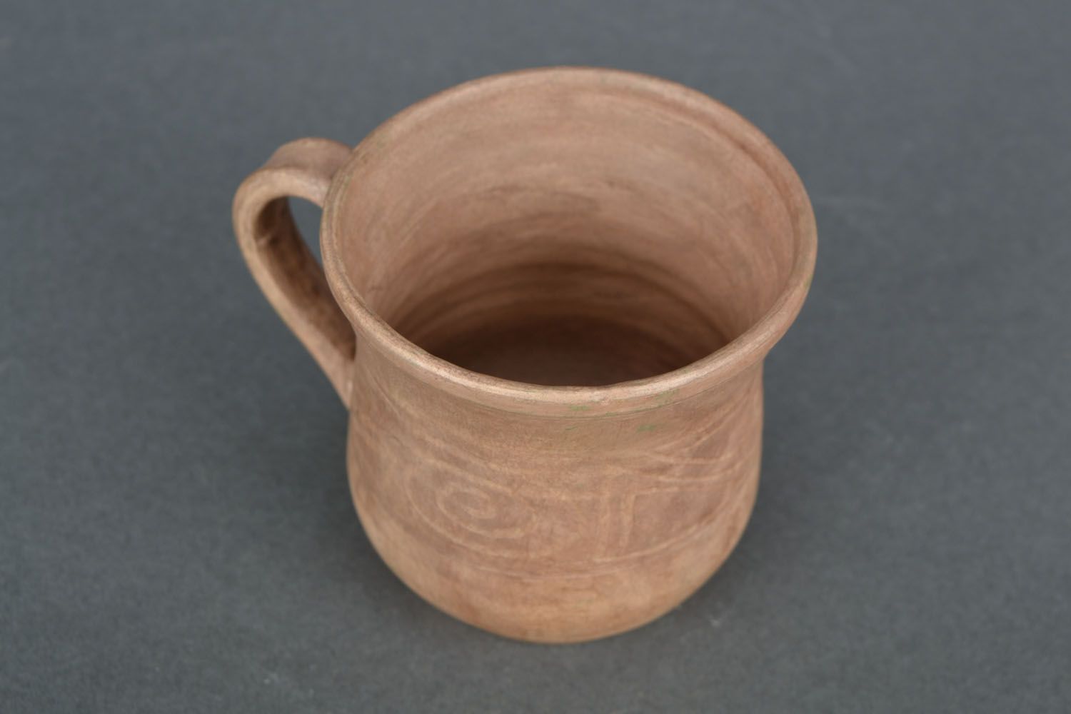 Medium size white clay not glazed tea cup with handle and Greek-style geometric pattern photo 4
