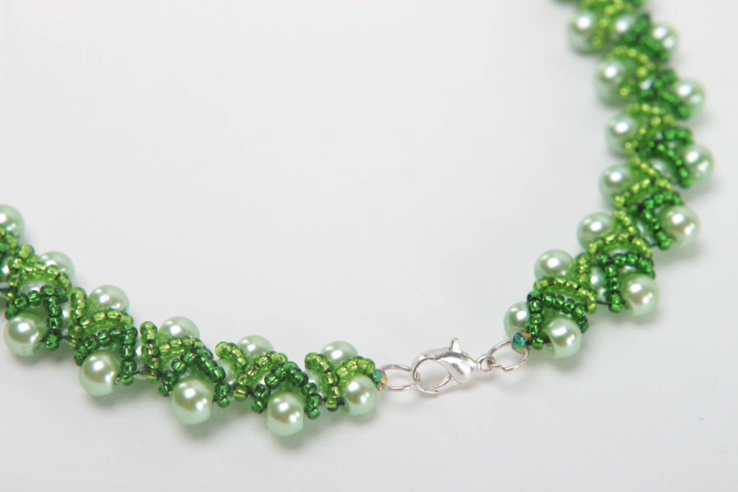 Collier perles rocaille fait main Bijou fantaisie Accessoire femme vert photo 4