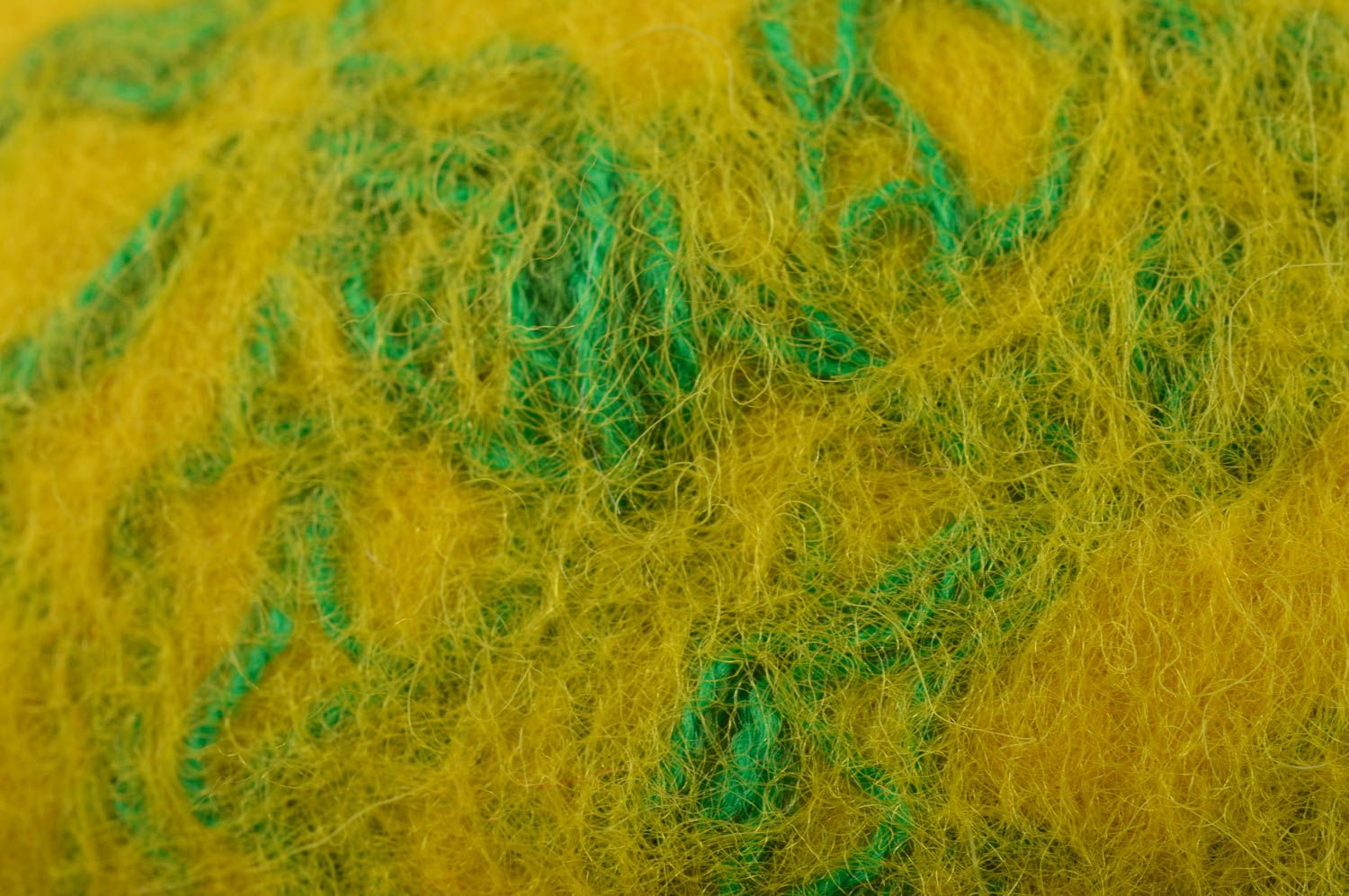 Мыльница мочалка из шерсти в технике валяния ручной работы лимонного оттенка фото 3