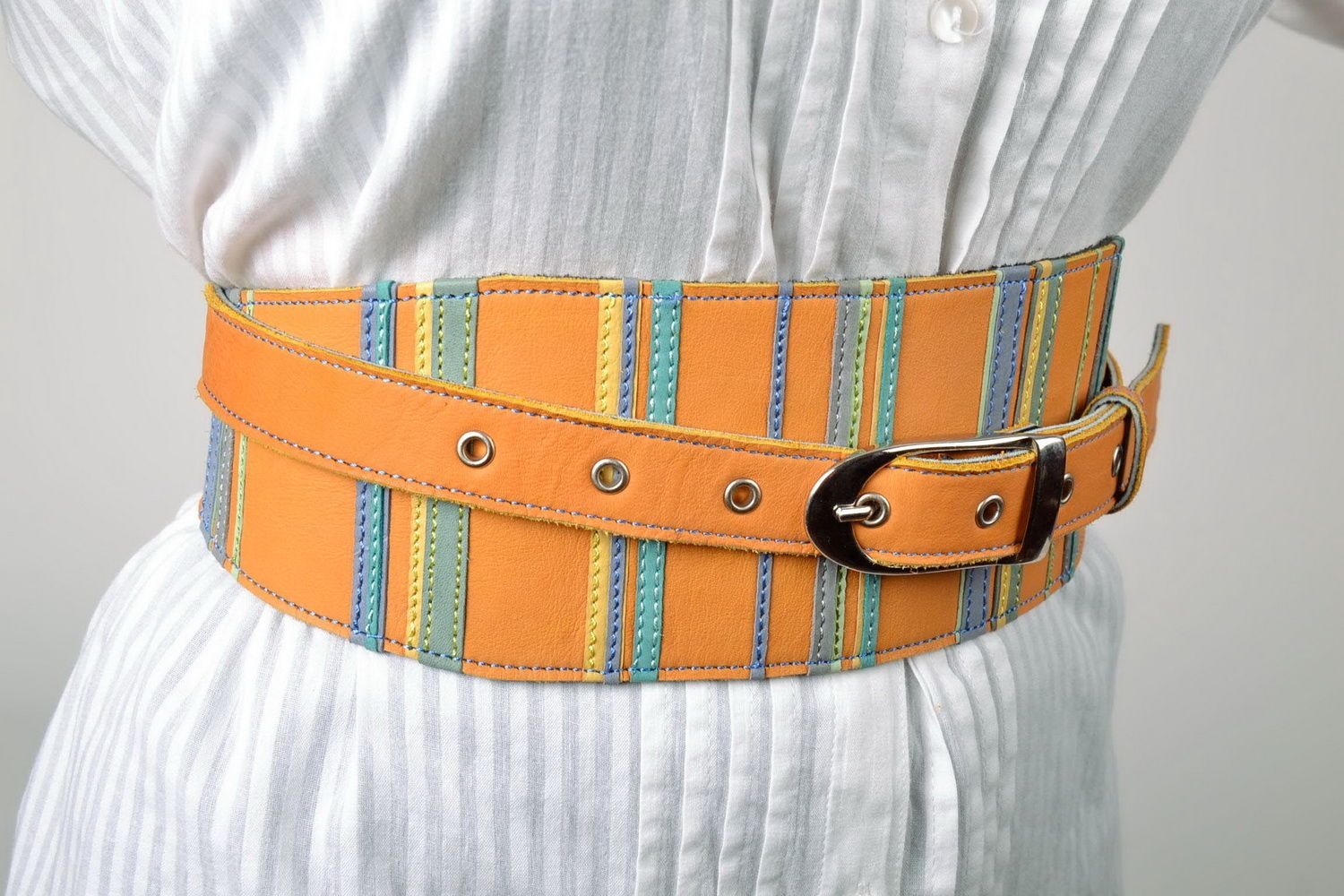 Belt with clasp made from natural leather photo 2