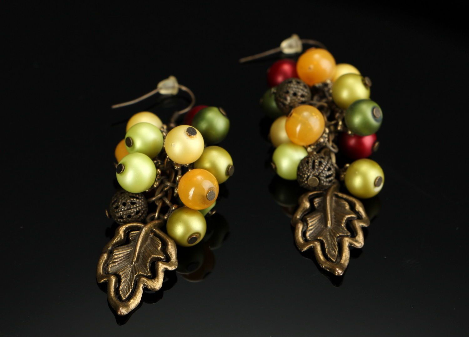 Boucles d'oreilles fait main avec perles céramiques Grappe de raisin photo 2