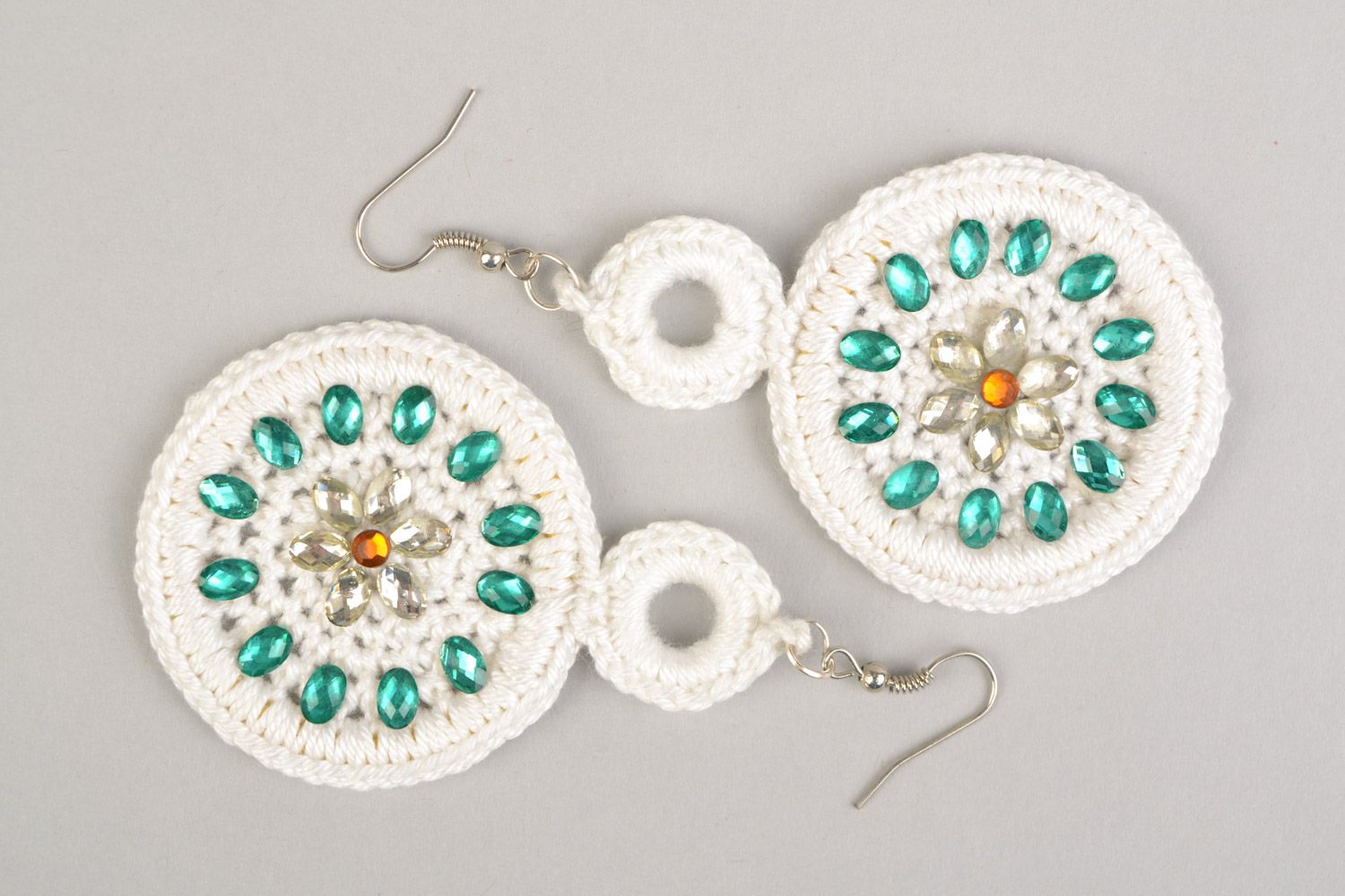 Handmade designer earrings woven of white cotton threads with rhinestones photo 2