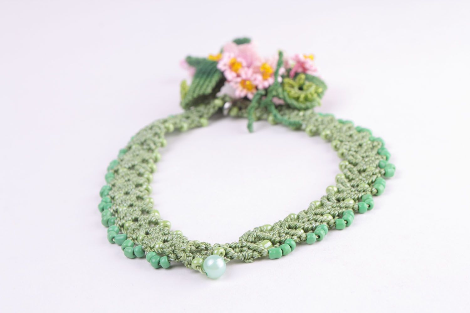 Macrame necklace Water Lily photo 4