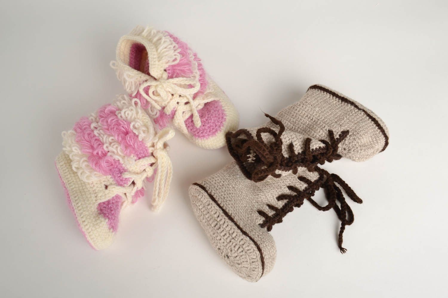 Warme Hausschuhe handmade Gehäkelte Babyschuhe Geschenke für Kleinkinder 2 Paar foto 5
