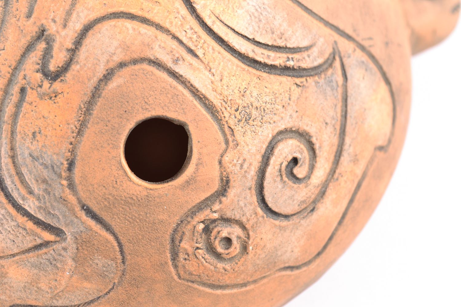Ocarina sifflet en argile rouge original fait main instrument de musique pour enfant photo 2