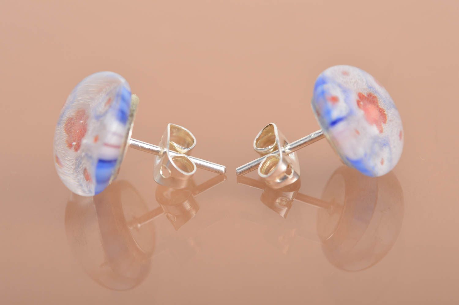 Handmade Millefiori Ohrringe aus Glas mit Blumen in Weiß Blau und Rot für Damen foto 5