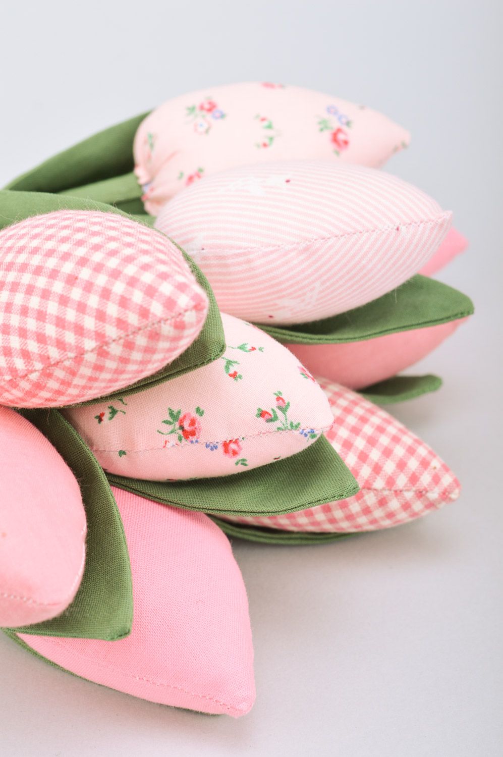 Bouquet of handmade tender pink artificial tulip flowers sewn of fabric 9 items  photo 5