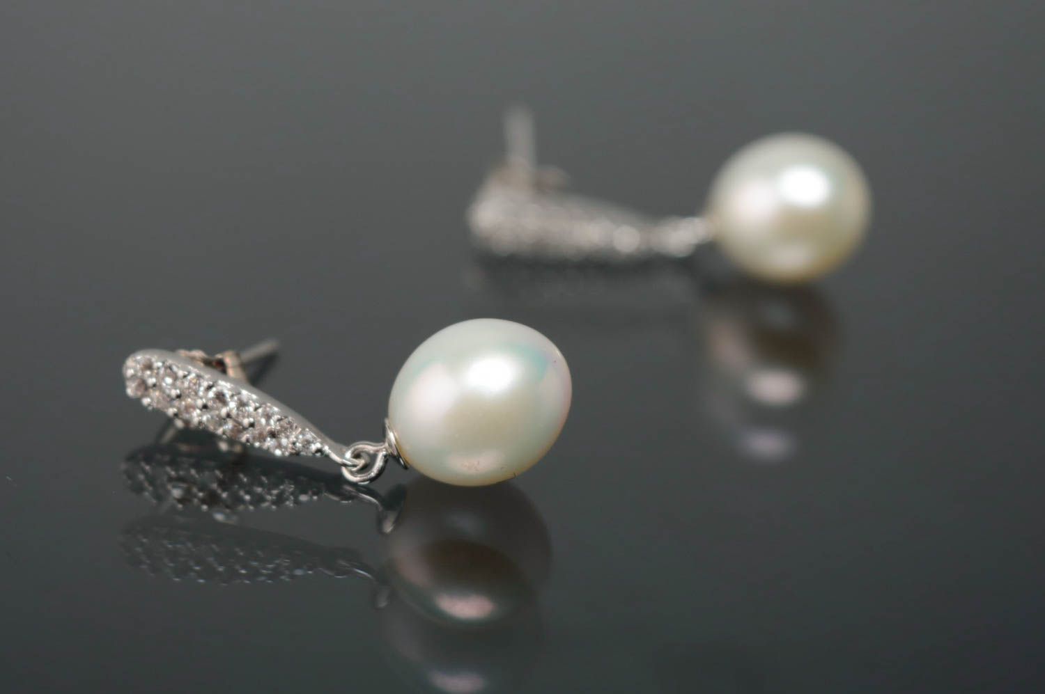 Silver earrings with pearl and zirconium photo 5