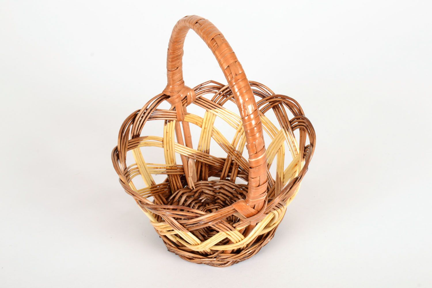 Small decorative basket photo 4