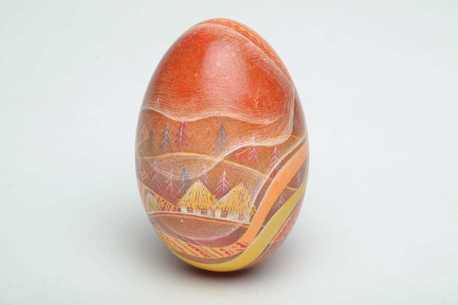 Joli œuf de Pâques peint technique de grattage Pyssanka Ukrainienne fait main photo 3