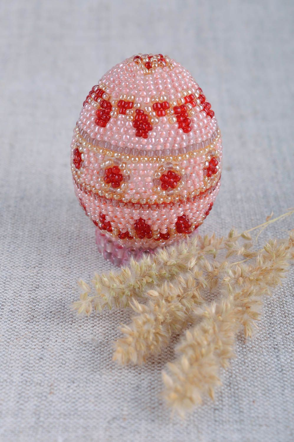 Huevo original artesanal elemento decorativo de abalorios regalo para Pascua foto 1