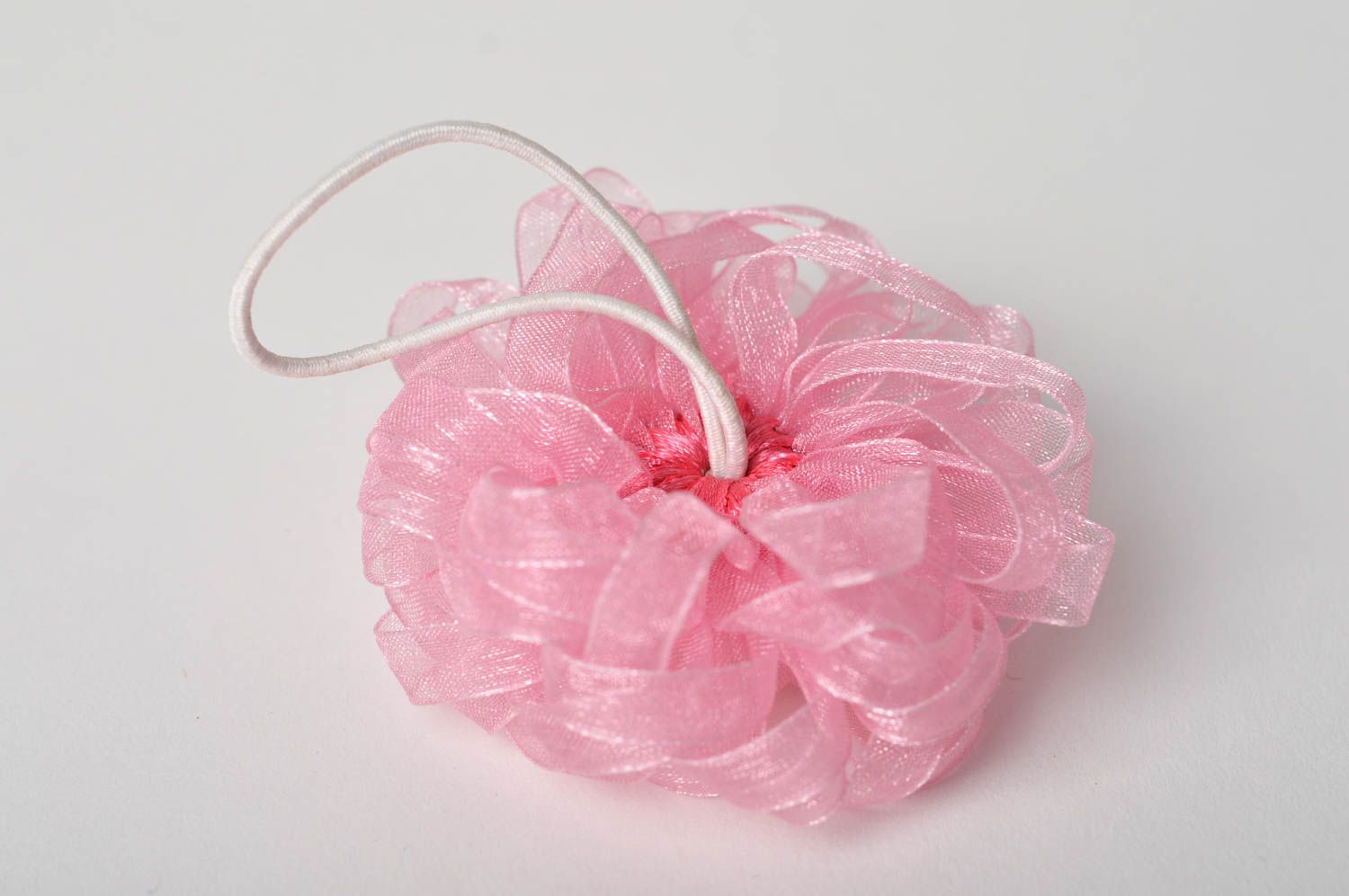 Резинка с цветком украшение ручной работы розовое нежная резинка для волос фото 5