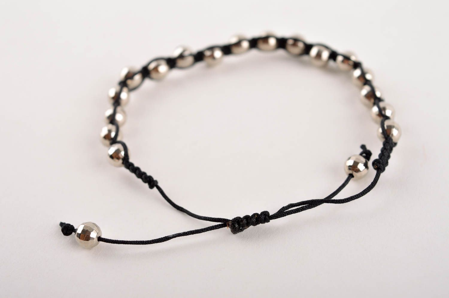 Balck cord handmade beaded strand bracelet with black beads photo 4