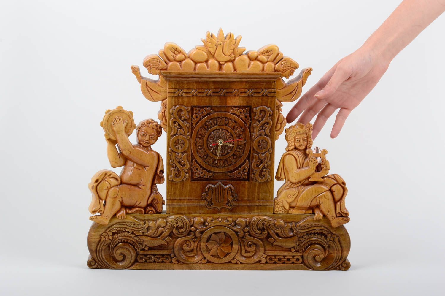 Handmade Deko Uhr aus Holz ungewöhnliche Uhr geschnitzt schön Tisch Uhr exklusiv foto 5