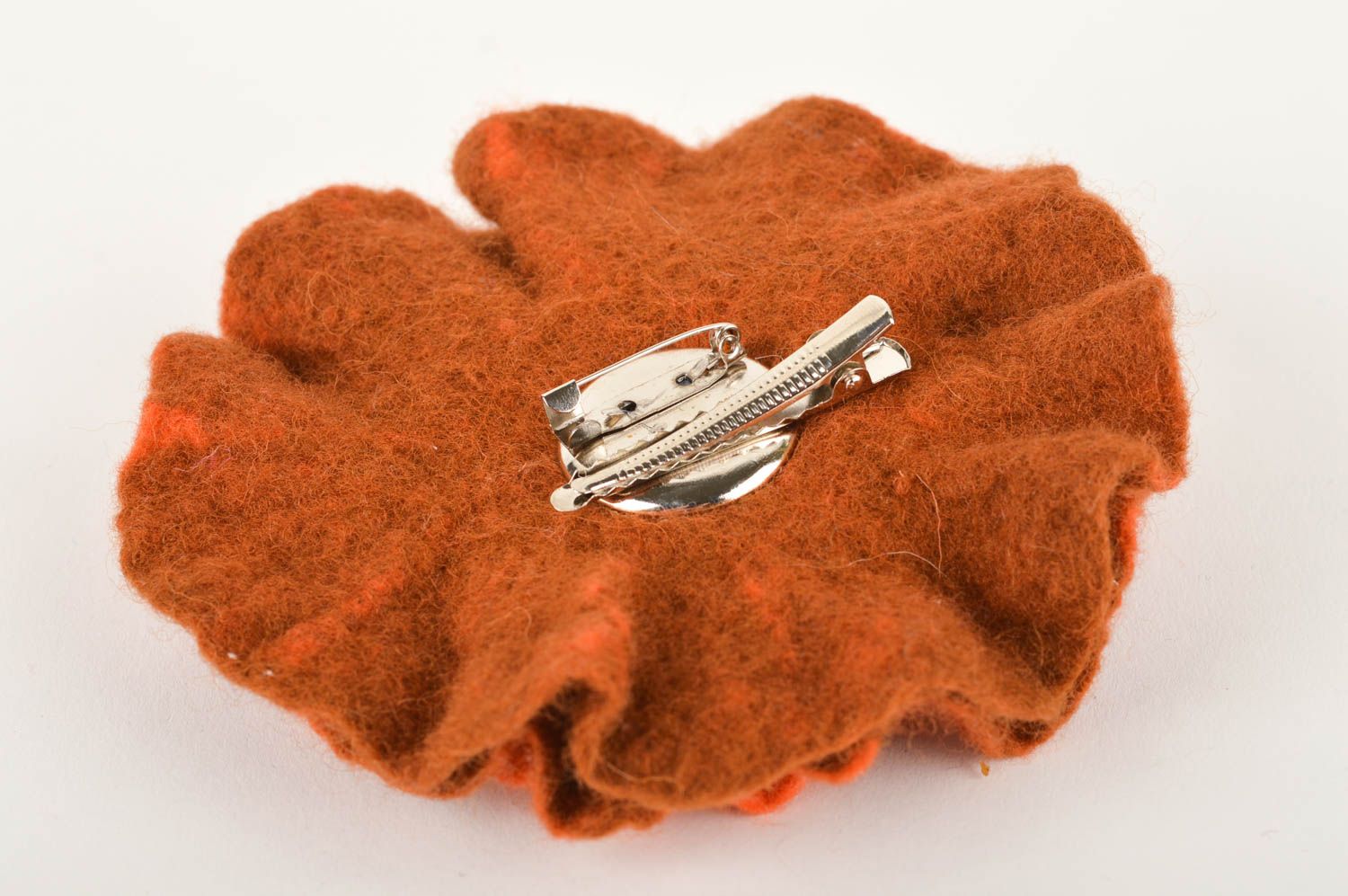 Broche fleur orange Bijou fait main grosse en laine feutrée Cadeau femme photo 5