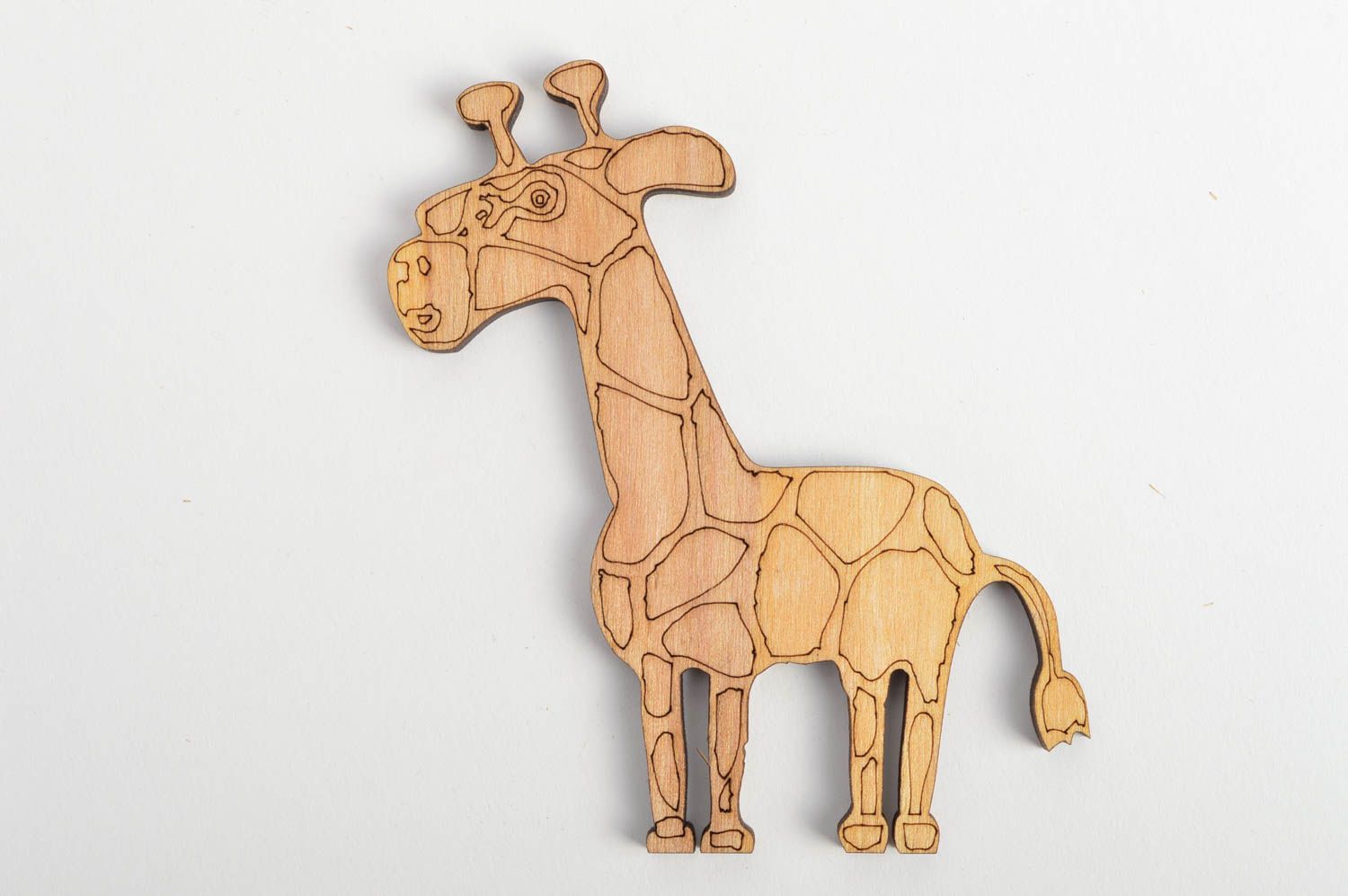 Sujet à décorer en bois brut fait main figurine de girafe plate pour serviettage photo 2