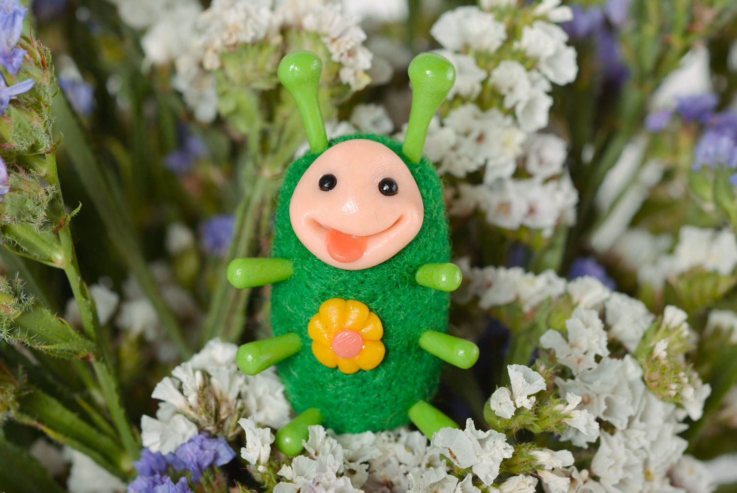 Handmade Kuscheltier Käfer grün Geschenke für Kinder Haus Deko aus Wolle  foto 3