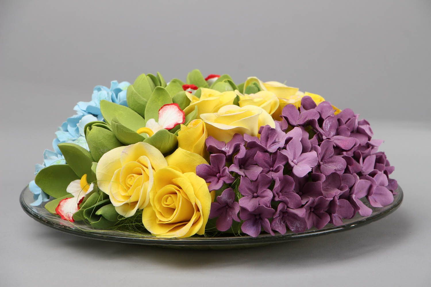 Decorative dish with flowers photo 2