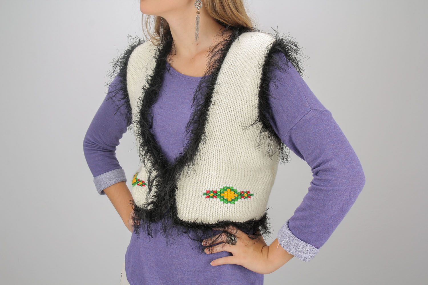 Knitted vest Ukrainian photo 1