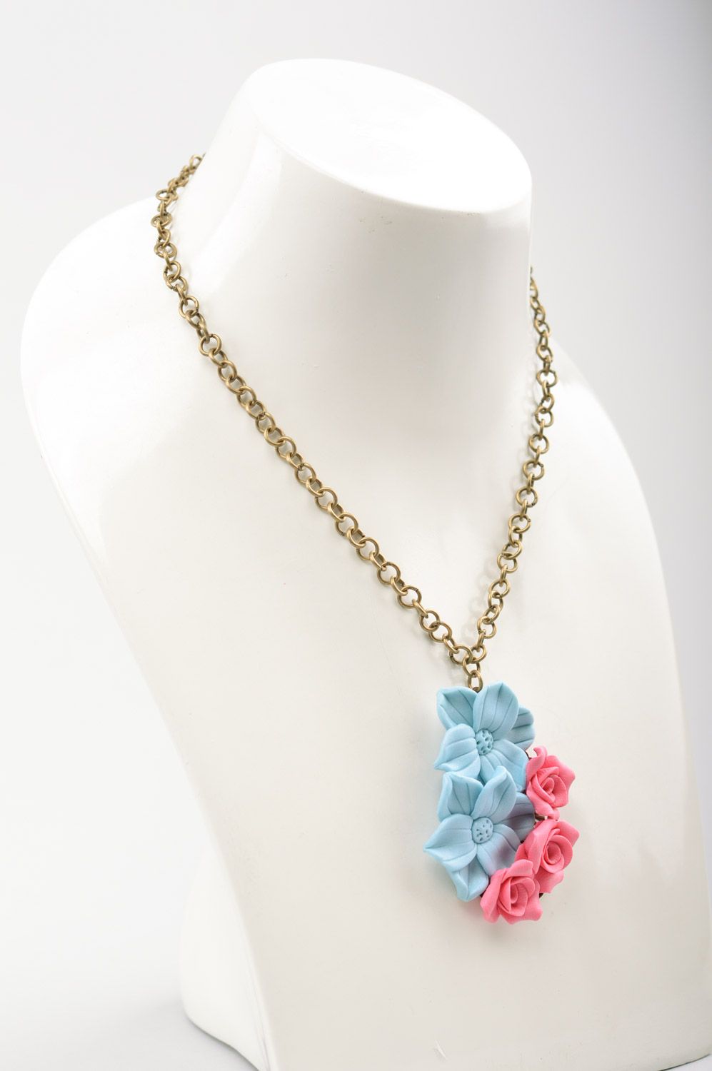 Homemade polymer clay flower neck pendant with metal chain photo 2