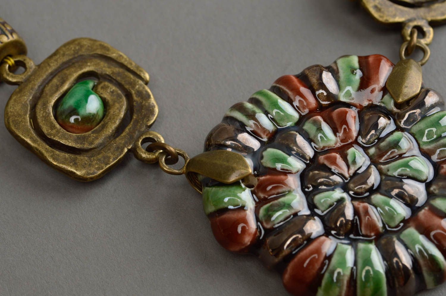 Collier céramique pendentif style ethnique vert fait main pour femme cadeau photo 5