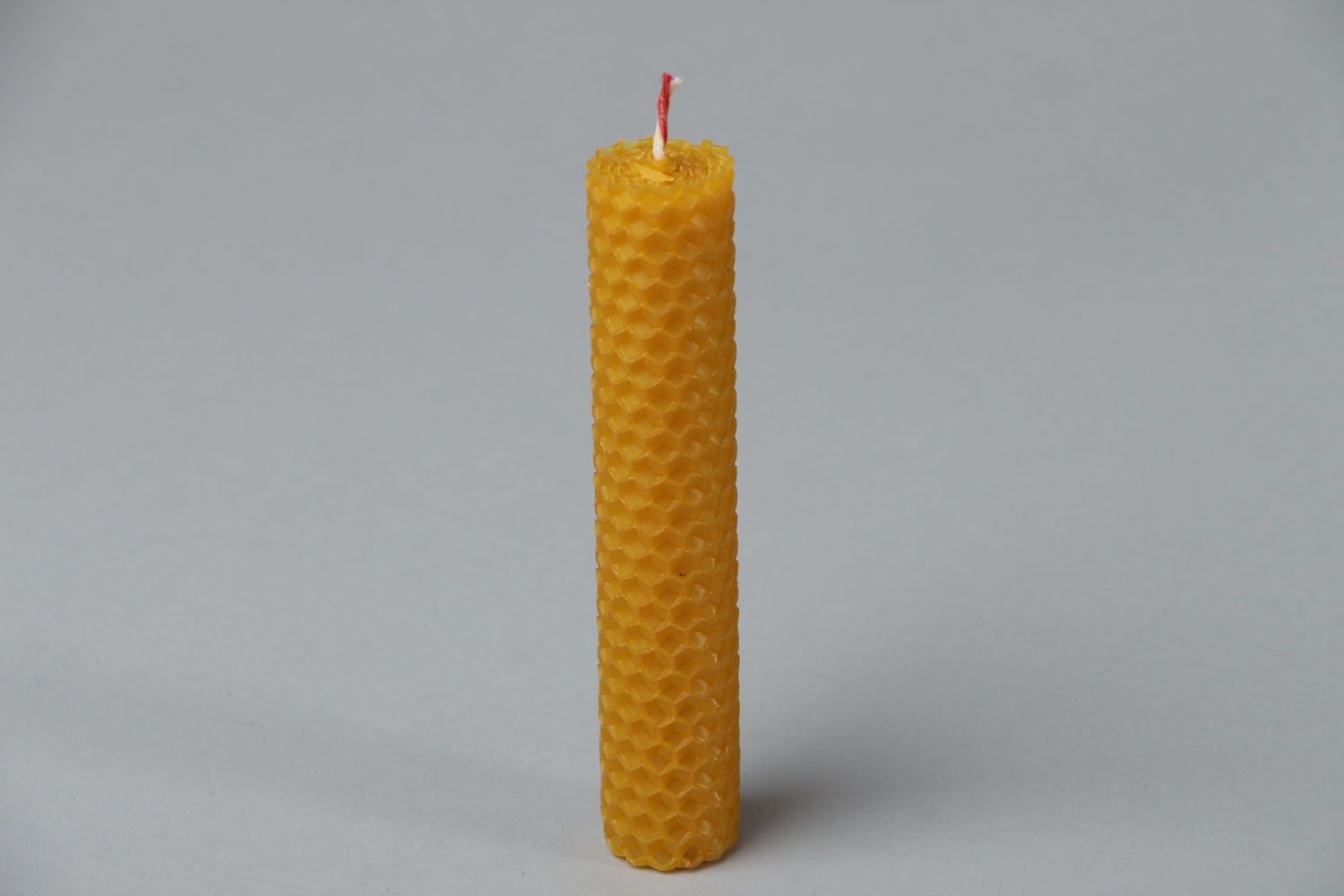 Handmade wax candle  photo 1