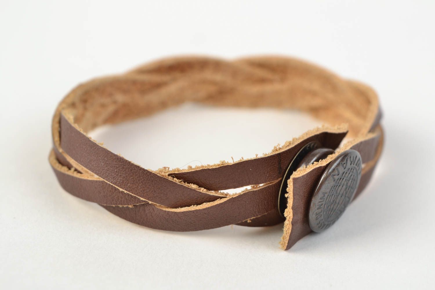 Beautiful handmade brown genuine leather woven wrist bracelet with stud fastener photo 4