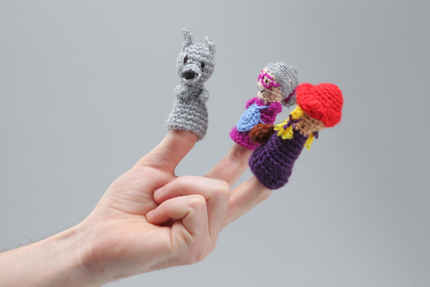 Set of handmade crocheted finger puppets granny gray wolf and little red hoop photo 4