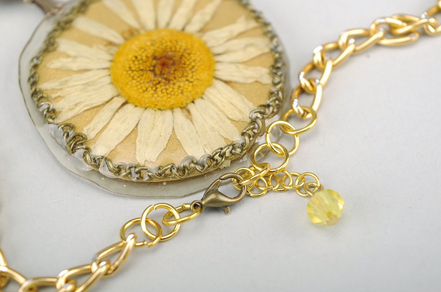 Pendant with Camomile Flower photo 2