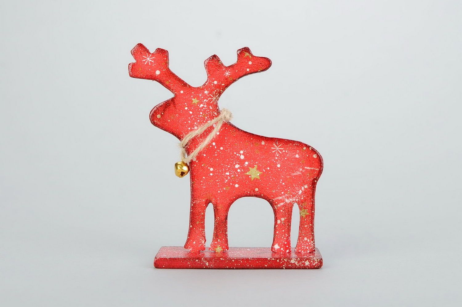 Figurine of a deer in decoupage photo 4