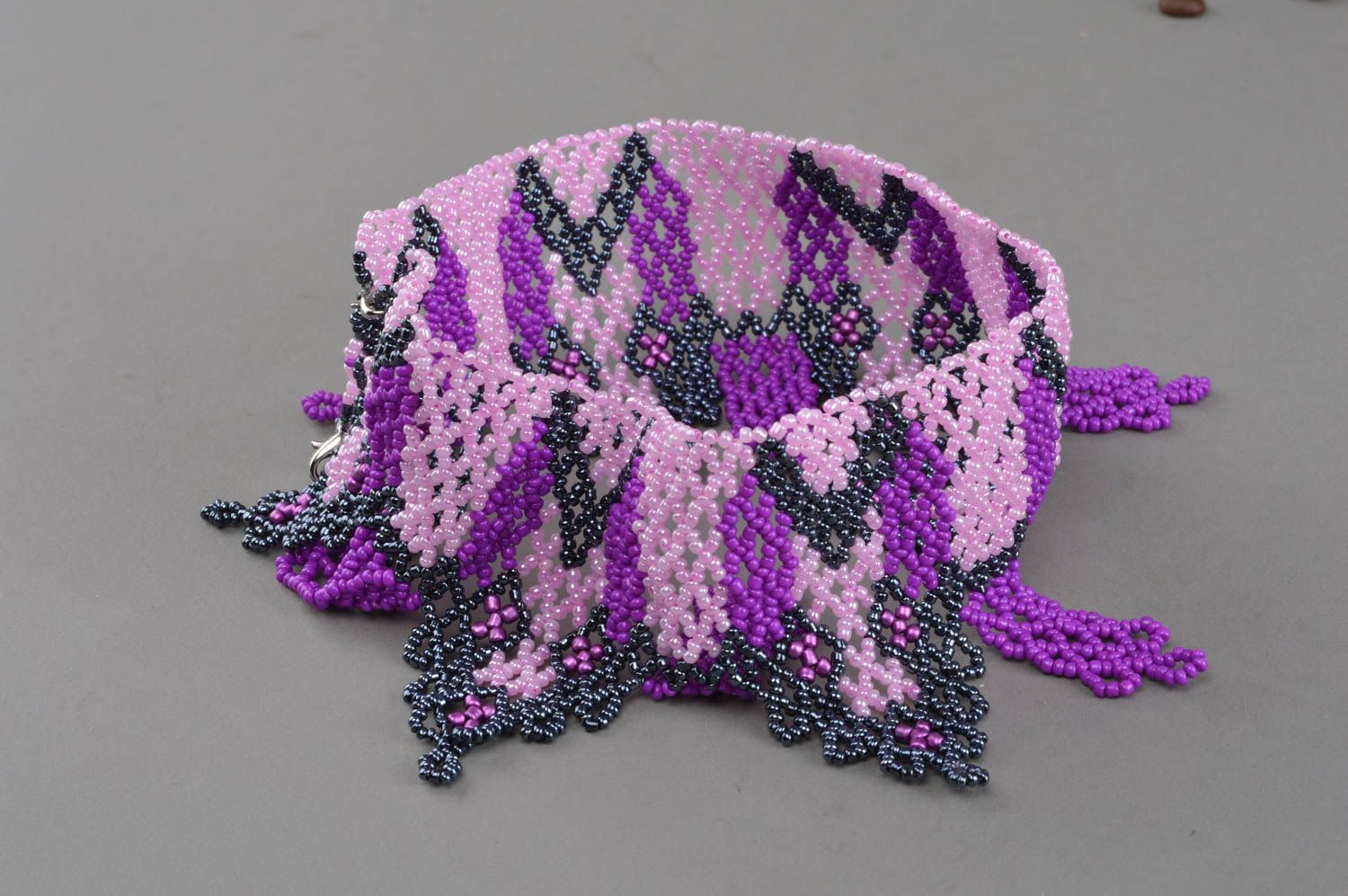 Collier en perles de rocaille fait main violet accessoire bijou pour femme photo 2