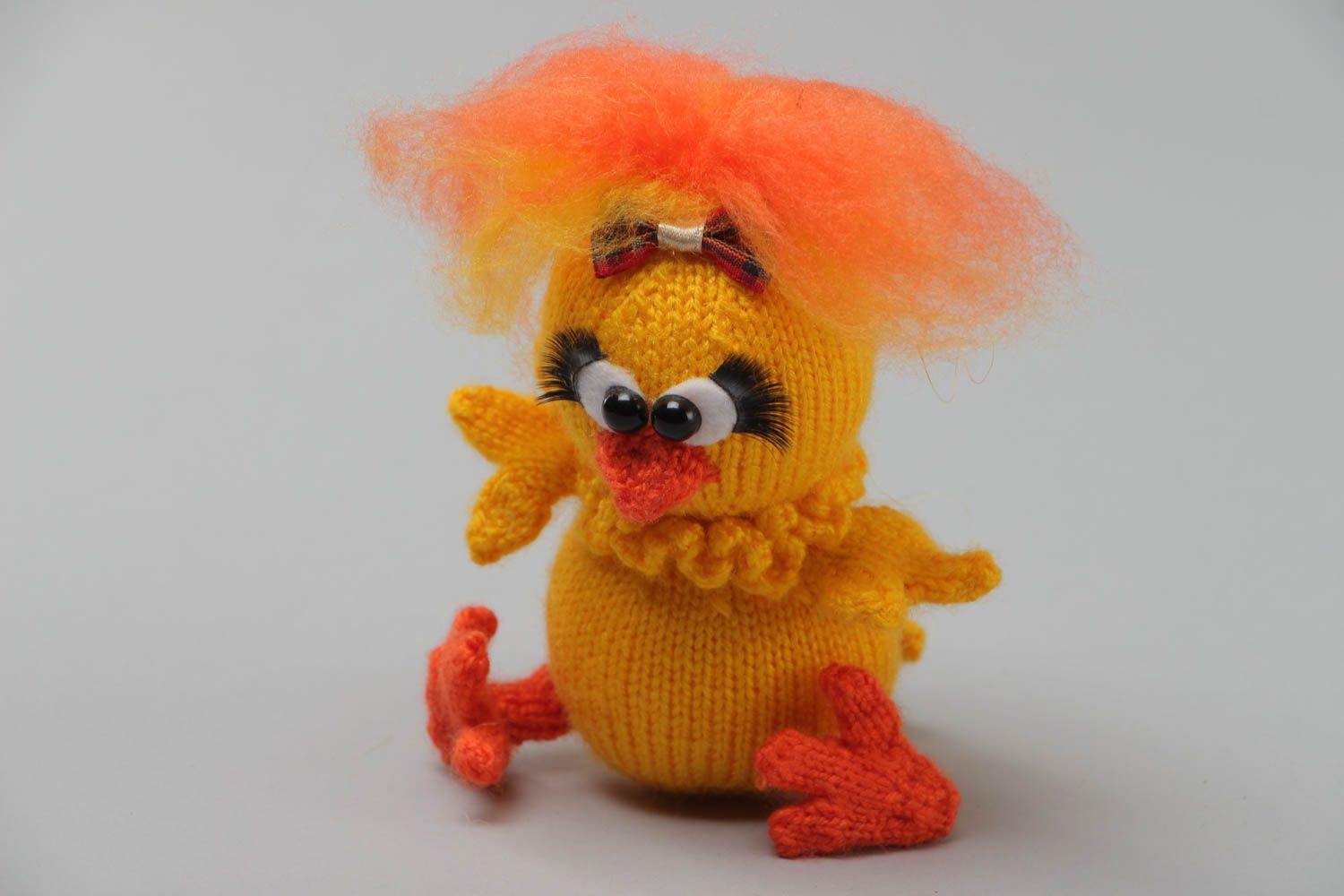 Handmade small soft toy chick knitted of acrylic threads photo 2