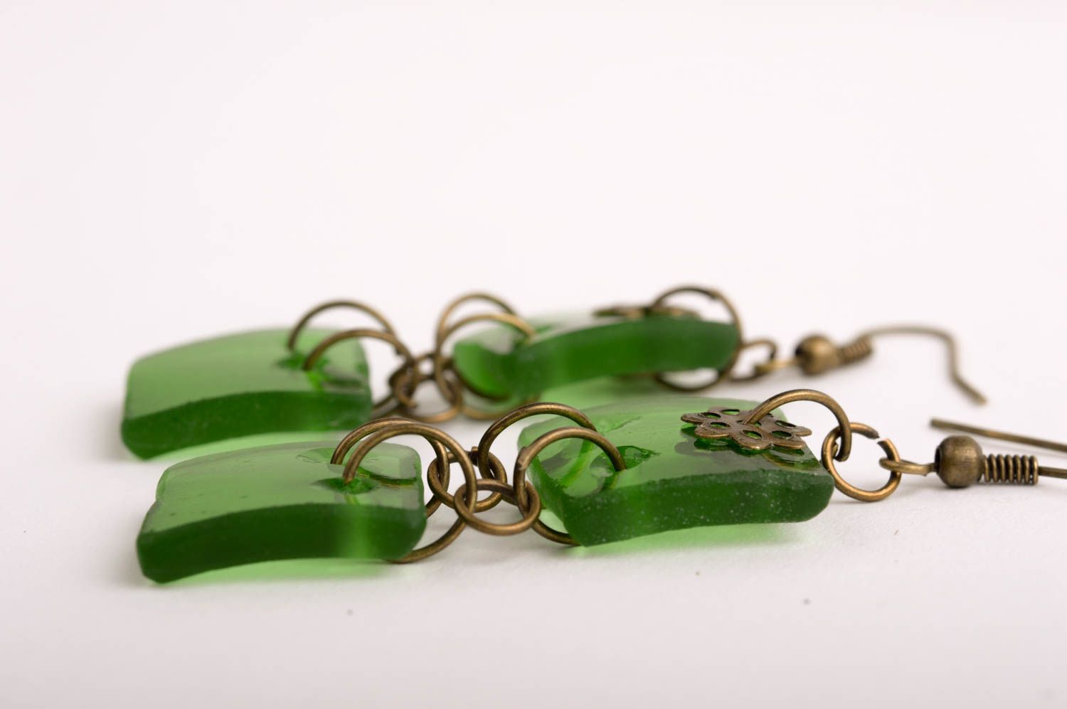 Серьги ручной работы серьги из стекла длинные зеленые красивые подарок женщине фото 4